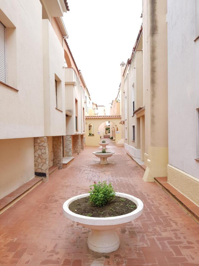 Apartamento Gran Reserva Beach-3 Empuriabrava Exterior foto